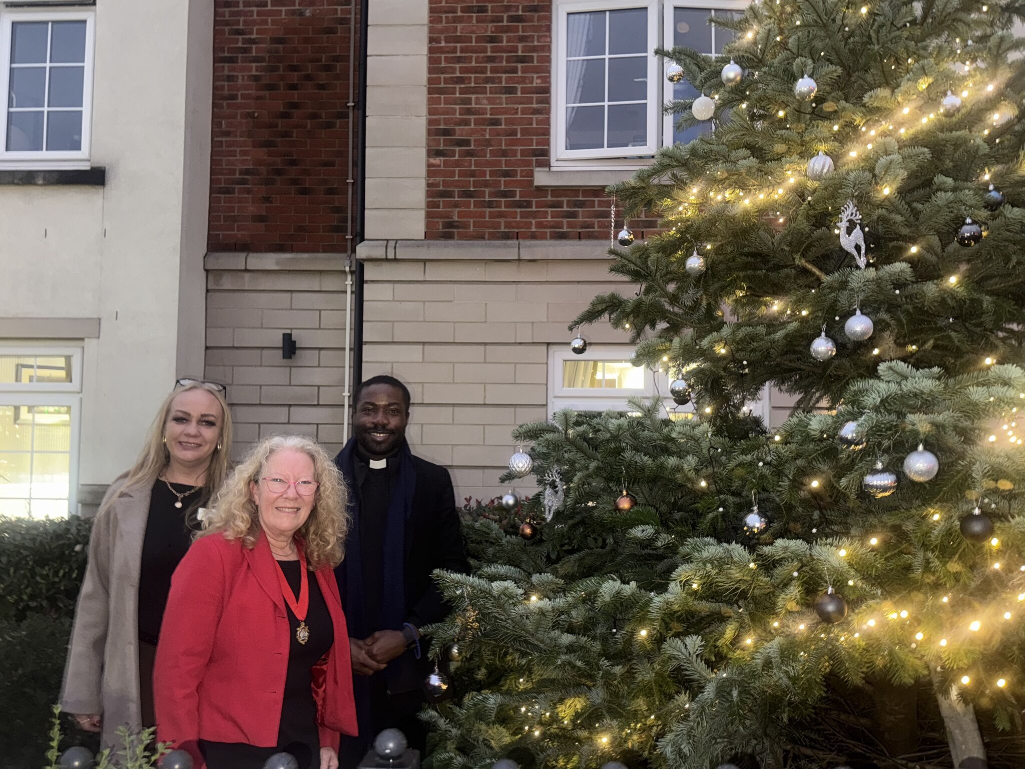 Christmas Lights Switch on at Aarandale Manor Care Home - Thumbnail